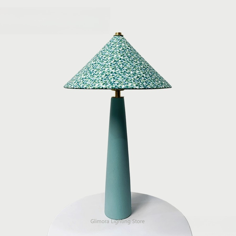 Blaugrüne Tischlampe in Regens – Century Textile & Sewing Supply By Owner Bewertung und Preis